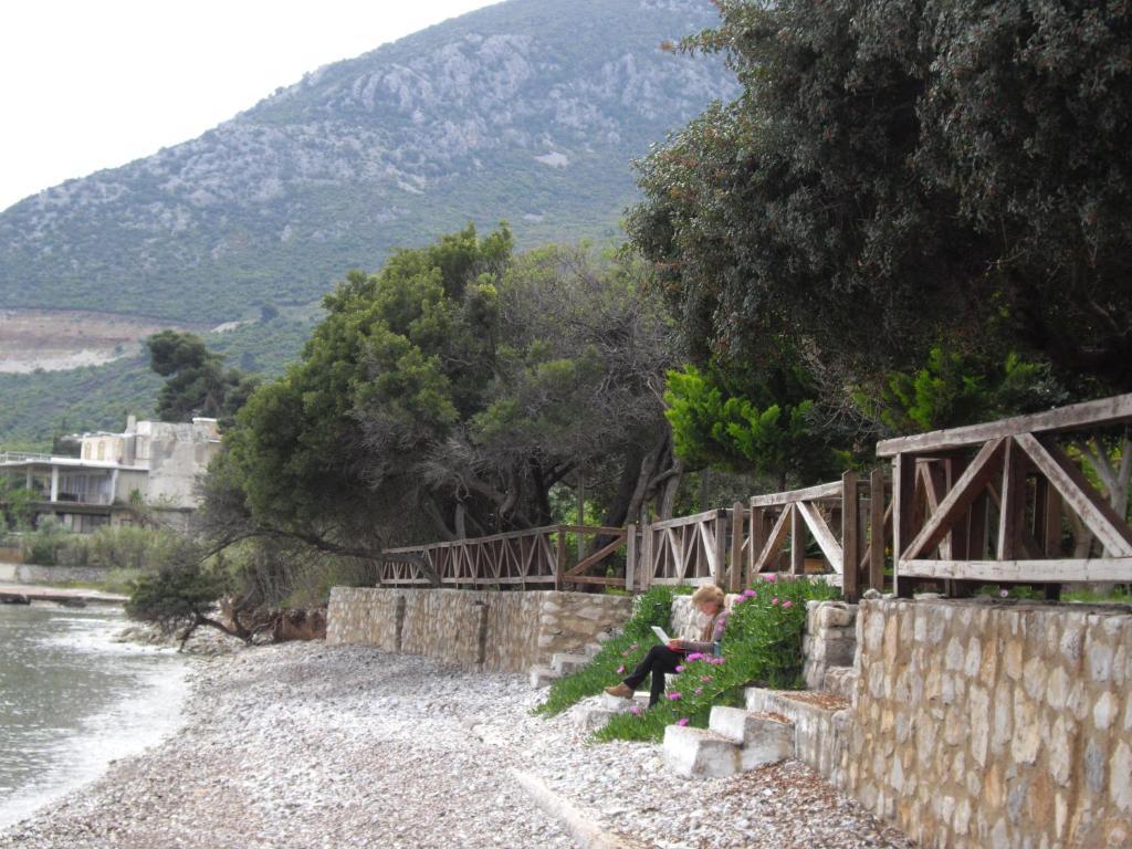 Magda Hotel Apartments Epidaurus Exterior photo